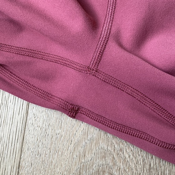 Align 25” misty merlot size 2 lululemon euc - Picture 4 of 13